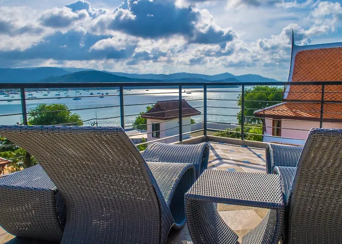 Celebrity Ocean View Villa Samui